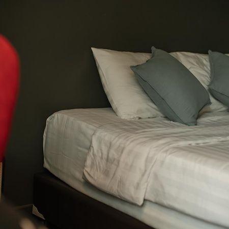 לינה וארוחת בוקר צ'יאנג מאי Fashen Poshtel מראה חיצוני תמונה