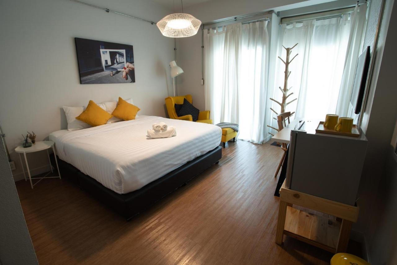 לינה וארוחת בוקר צ'יאנג מאי Fashen Poshtel מראה חיצוני תמונה
