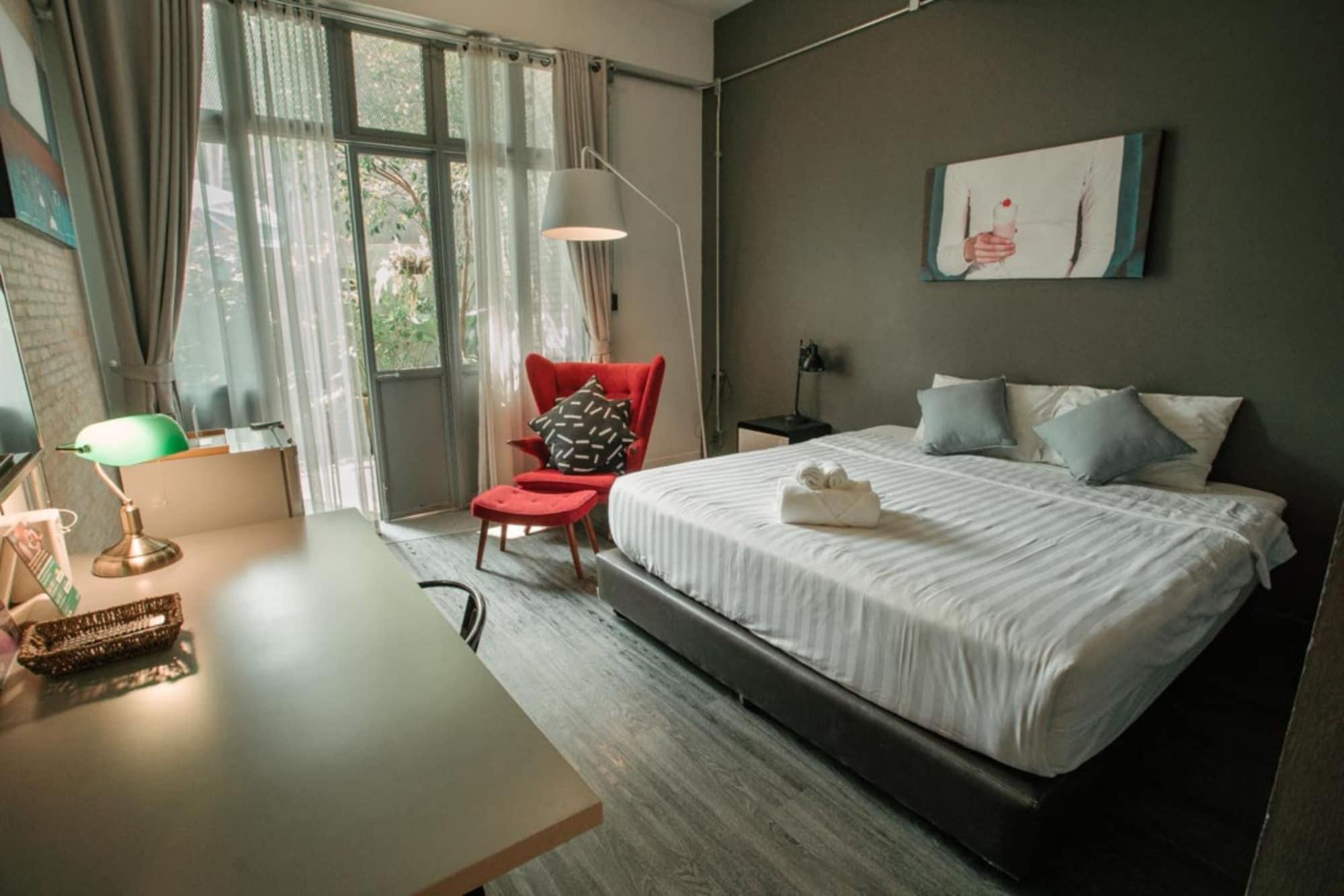 לינה וארוחת בוקר צ'יאנג מאי Fashen Poshtel מראה חיצוני תמונה